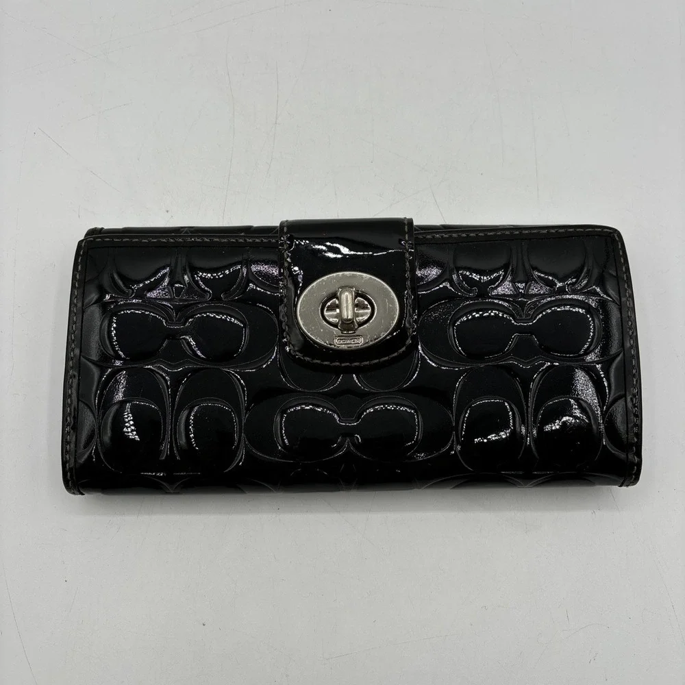 Coach‎ Black Patent Leather Signature C Embossed Turnlock Slim Long Wallet
